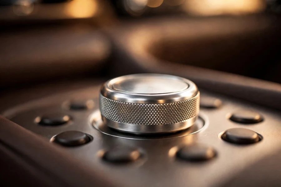 Close-up of the iDrive controller knob on the center console