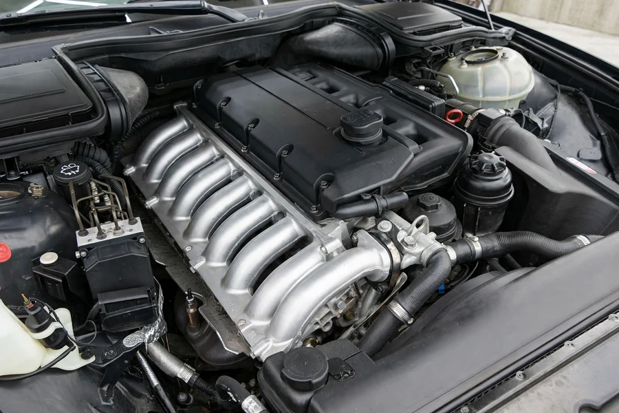 BMW M54 inline-six engine bay in an E46