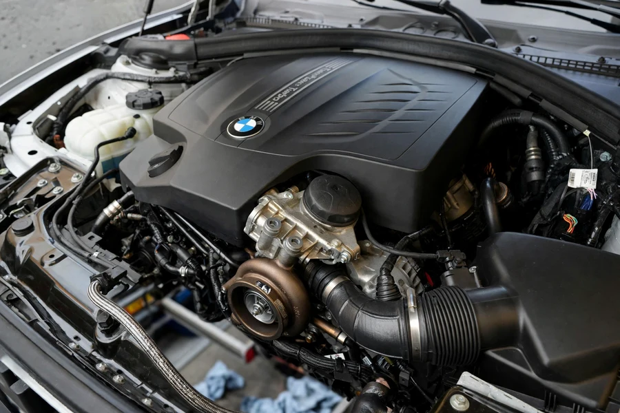BMW N20 2.0L turbocharged four-cylinder engine bay